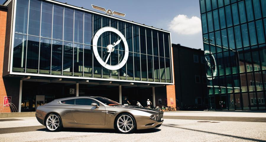  Aston Martin Virage Shooting Brake 2014 года  (фото 28 из 45)